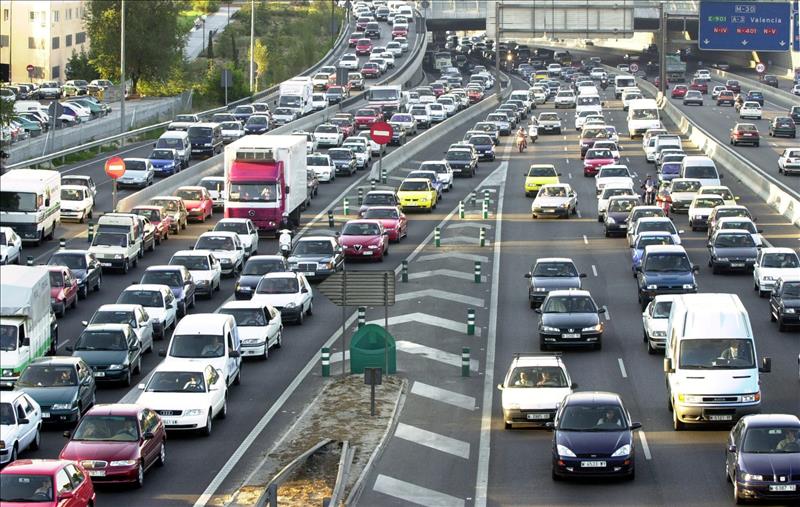 Los atascos en la carretera resultan peligrosos para la salud