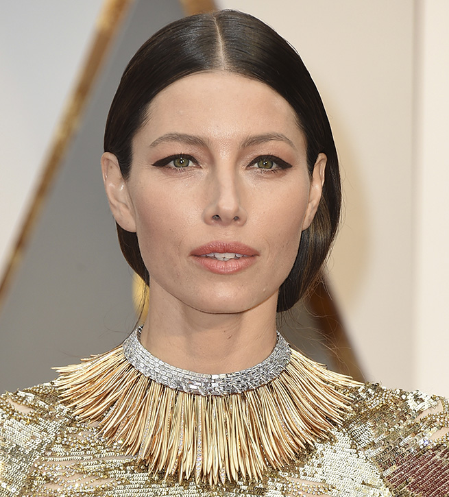 Jessica Biel premios oscar 2017 joyas