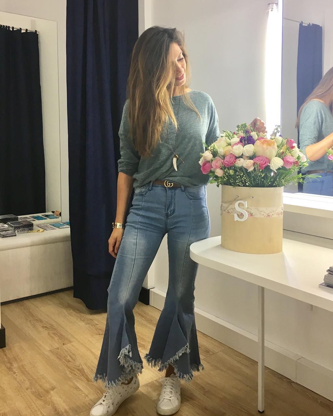 Sara Carbonero Jeans Volantes