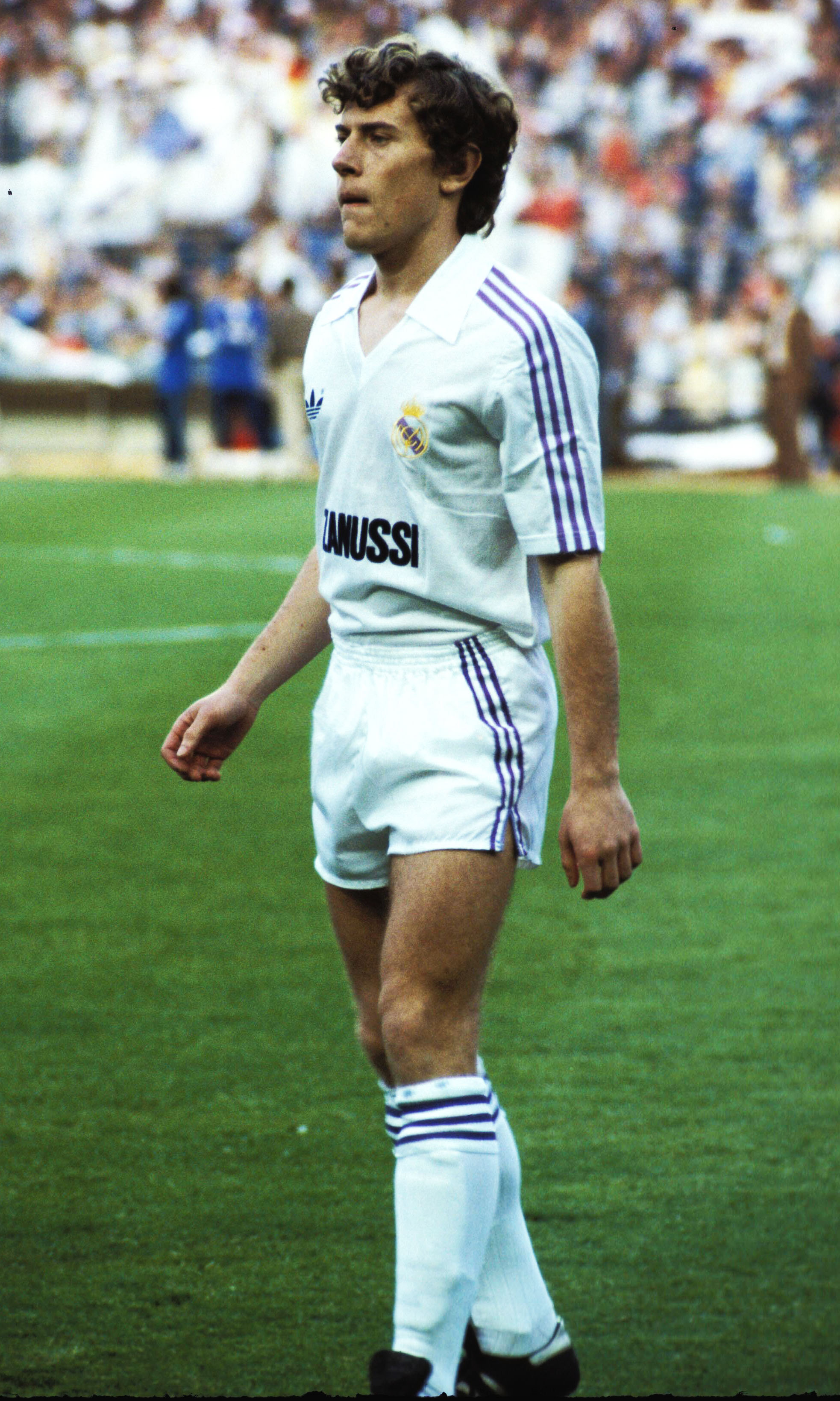 Porque Se Fue Raul Del Real Madrid