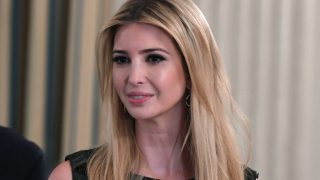 La hija predilecta de Donald Trump pide una segunda opinión a la estilista de las celebrities. / Gtres
