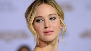 Cada vez más celebrities, como Jennifer Lawrence, celebran la aceptación de uno mismo. / Gtres