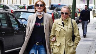 Alba Carrillo y su madre, Lucía Pariente, paseando por las calles de Madrid /Gtres