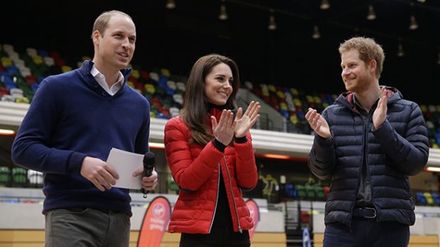 El príncipe William, Kate Middleton y el príncipe Harry 