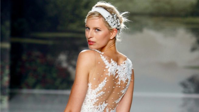 Barcelona Bridal Fashion Week Karolina Kurkova St Patrick