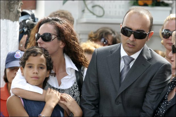 Rociíto con su marido y su hermana Gloria Camila