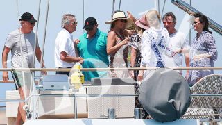 PINCHA EN LA IMAGEN PARA VER LA GALERÍA | Josep Pujol Ferrusola disfruta de unas vacaciones de lujo con amigos en Formentera / LOOK