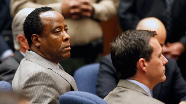 El médico Conrad Murray