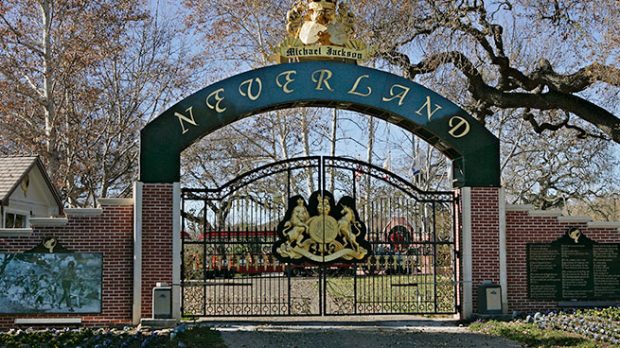 Puerta principal de Neverland 