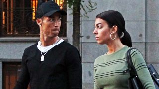 Georgina Rodríguez pasea junto a Cristiano Ronaldo / Gtres