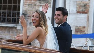 Álvaro Morata y Alice Campello ya convertidos en marido y mujer /Gtres (PINCHAR EN IMAGEN PARA VER GALERÍA)