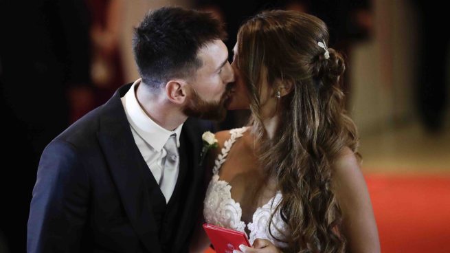 Leo Messi y Antonela Roccuzzo, ya convertidos en marido y mujer