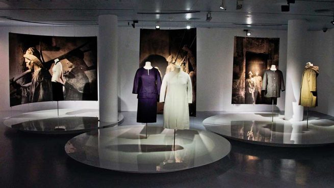 El Museo Balenciaga acoge las creaciones de artistas locales emergentes