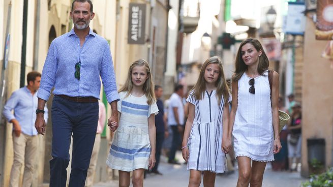 Rey Felipe, Reina Letizia, princesa leonor, infanta Sofía