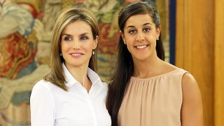 Doña Letizia le pidió clases particulares a Carolina Marín para sus hijas / Gtres