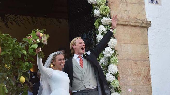 La boda real de Marbella: un vestido de 5000 flores y casi 300 representantes de la aristocracia y realeza europea