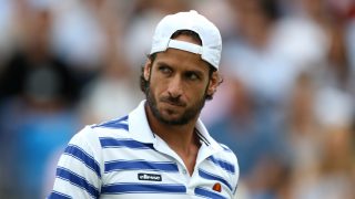 Feliciano López en la pista de tenis / Gtres