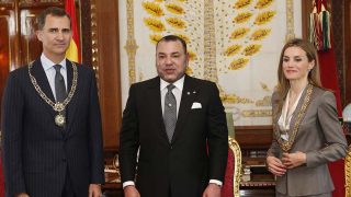 Los Reyes con Mohammed VI en su visita al país en 2014 / Gtres