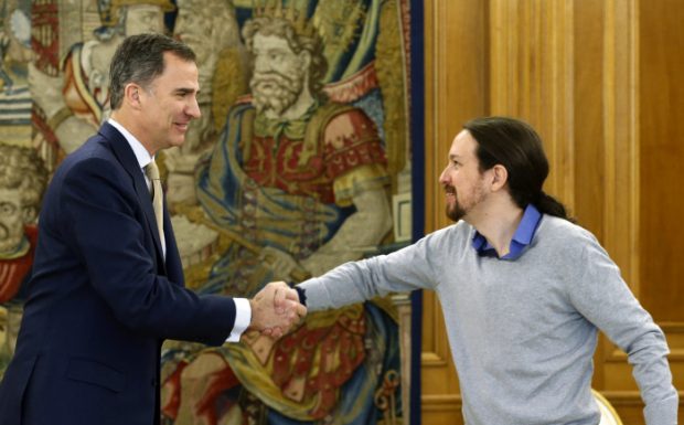 El Rey y Pablo Iglesias en una imagen de archivo / Gtres