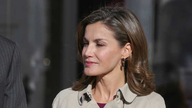 Reina Letizia Tendencias Otoño Trench Gabardina