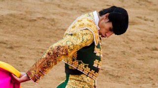 Víctor Barrio torea en Las Ventas en 2011 / Gtres