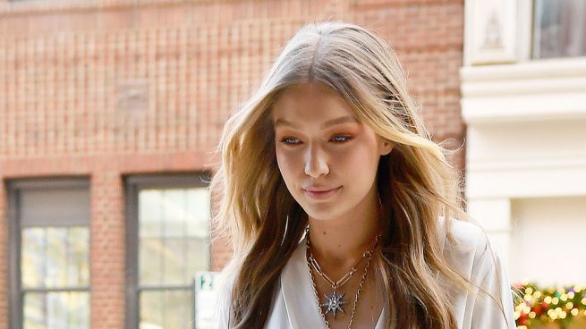 Gigi Hadid lanza una colección cápsula para Stuart Weitzman con fines benéficos / Gtres