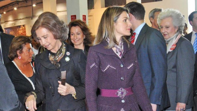 Doña Letizia , la ‘reina ausente’ en el Rastrillo