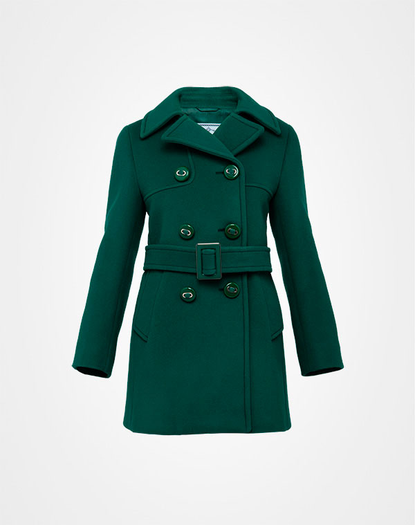 Verde esmeralda y de Prada | Así es el nuevo abrigo de Melania Trump