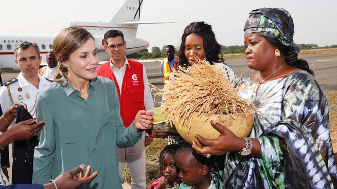 El menú de la Reina durante su almuerzo con Marieme Faye en Dakar