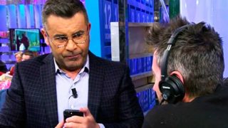 EN IMÁGENES | Las amenazas a Jorge Javier en directo desde ‘Sálvame’ / Mediaset