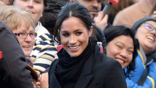 Meghan Markle look total black