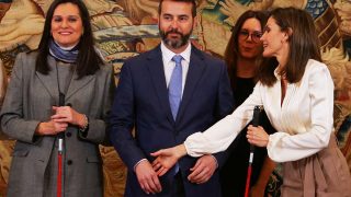 GALERÍA: La iniciativa de Letizia para organizar la foto / Gtres