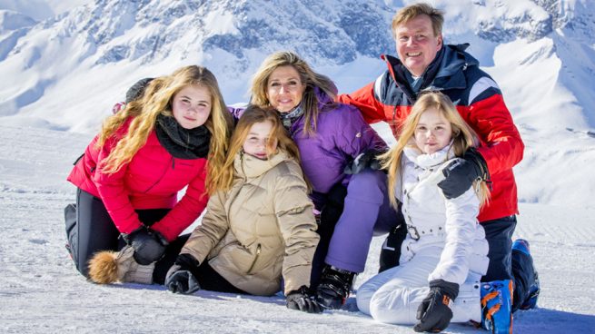 Los Reyes de Holanda, Máxima y Guillermo, y sus hijas / Gtres