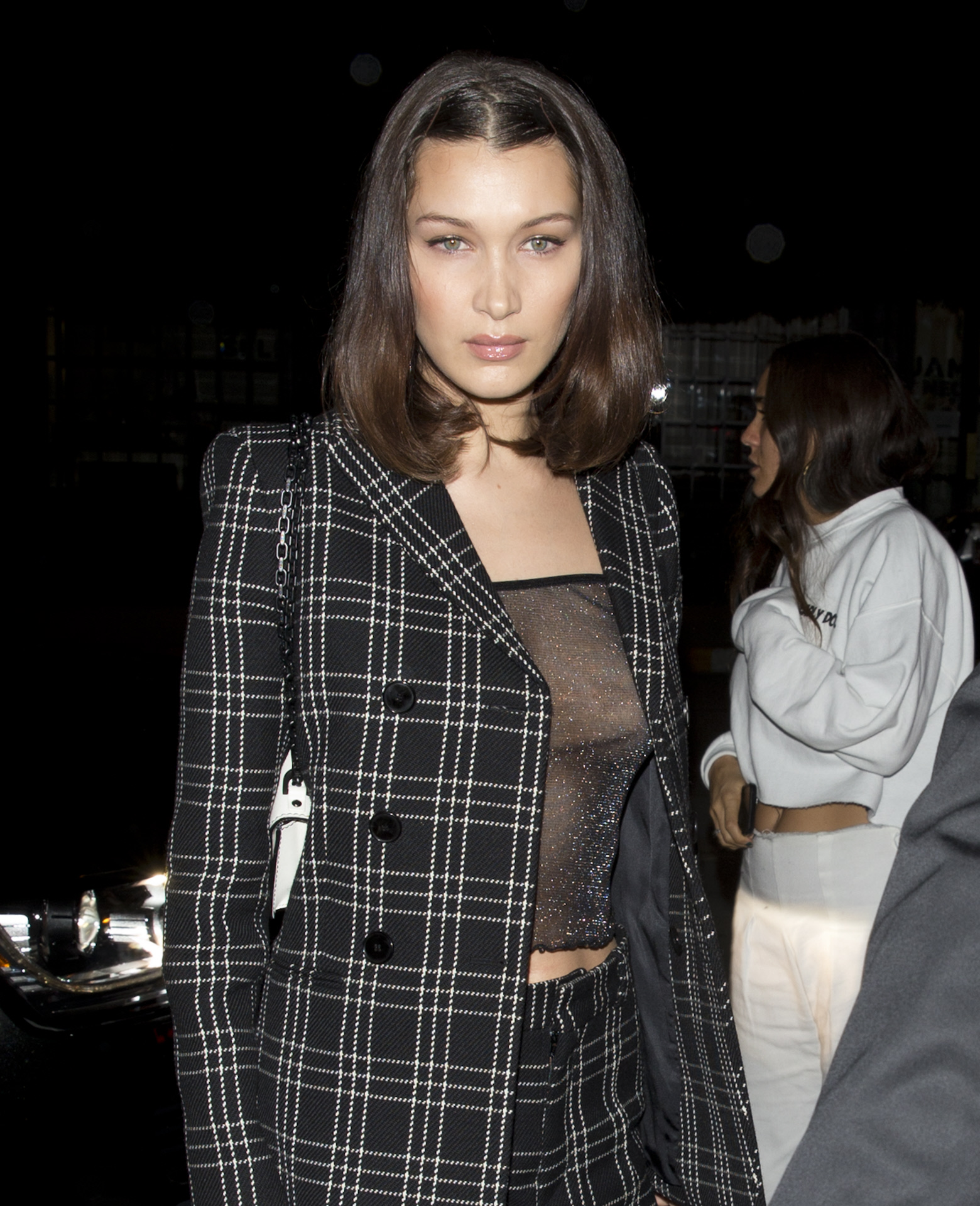  Bella Hadid