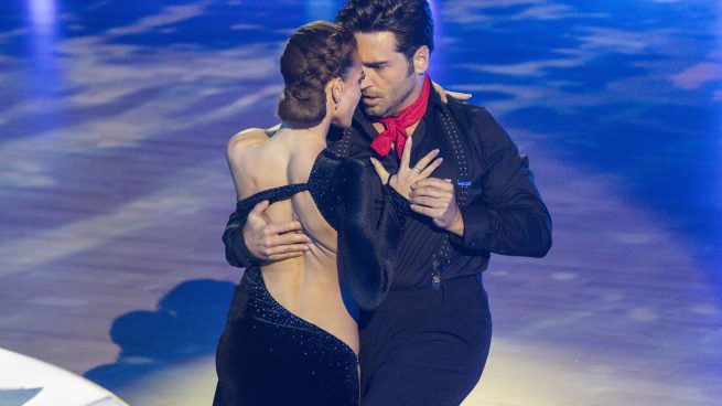 El beso furtivo de David Bustamante y Yana Olina en ‘Bailando con las estrellas’