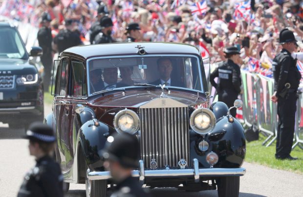 A subasta un coche idéntico al que Meghan Markle utilizó en su boda con el príncipe Harry