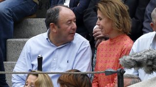 Agatha Ruiz de la Prada y Luis Miguel Rodríguez durante la Feria de San Isidro 2018 en Madrid / Gtres