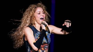 Shakira durante su gira El Dorado World Tour en Hamburgo / Gtres