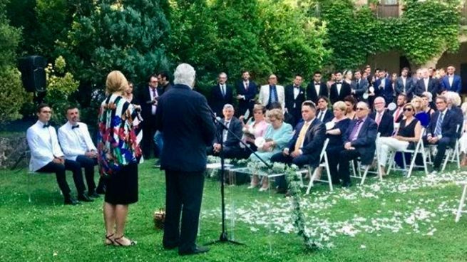 Todos los detalles de la emotiva boda de Santi Vila y Javier Luque