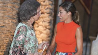 La reina Sofía y la reina Letizia en la Almudaina / Gtres