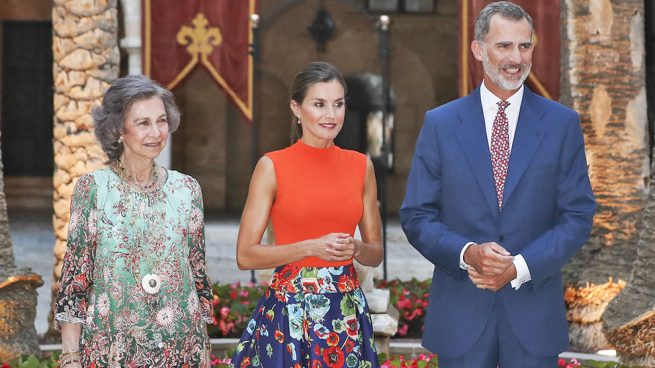 Los Reyes en la recepción en la Almudaina / Gtres