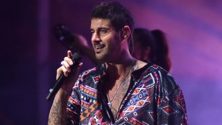 Melendi durante su último concierto en el Starlite Festival / Gtres