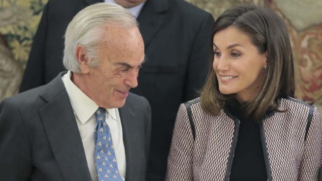 Doña Letizia se reencuentra con Carlos Zurita tras perderse el bautizo de su nieto