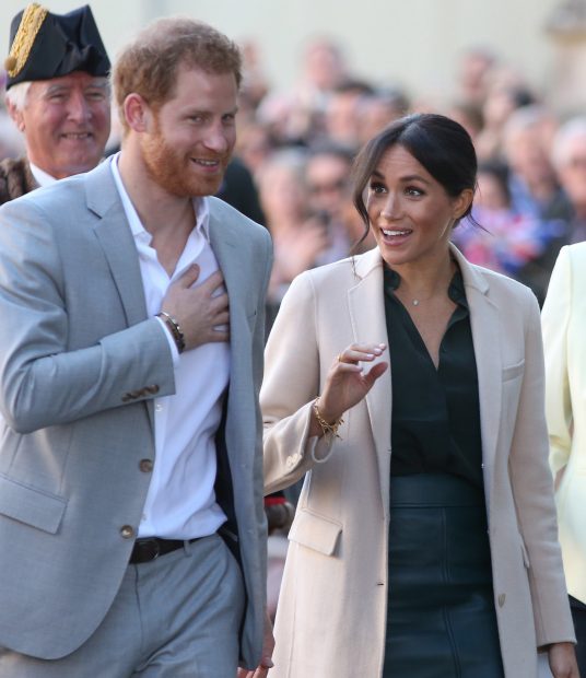 Meghan y Harry a su llegada a Sussex / Gtres