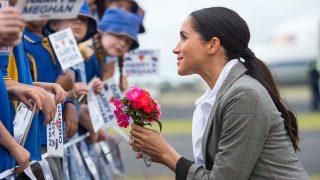 La chaqueta de Meghan Markle tiene un significado especial / Gtres