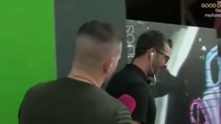 Nacho Palau llega a su estudio /Mediaset