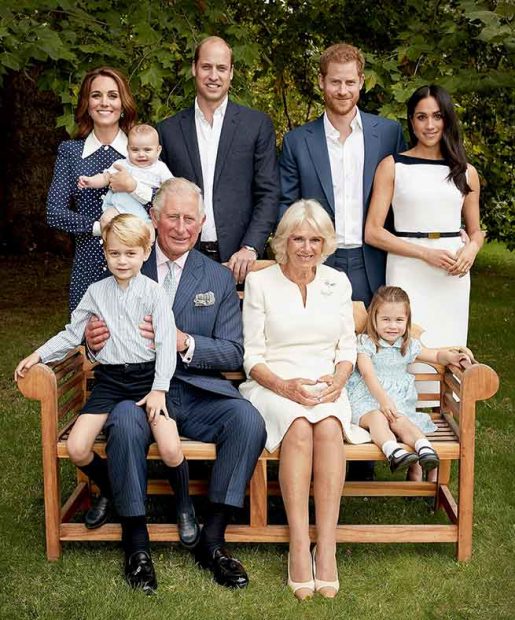 Retrato de la Familia Real Británica con motivo del 70 cumpleaños de Carlos de Inglaterra