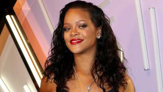 Rihanna sabe cómo subir la temperatura estas fiestas / Gtres