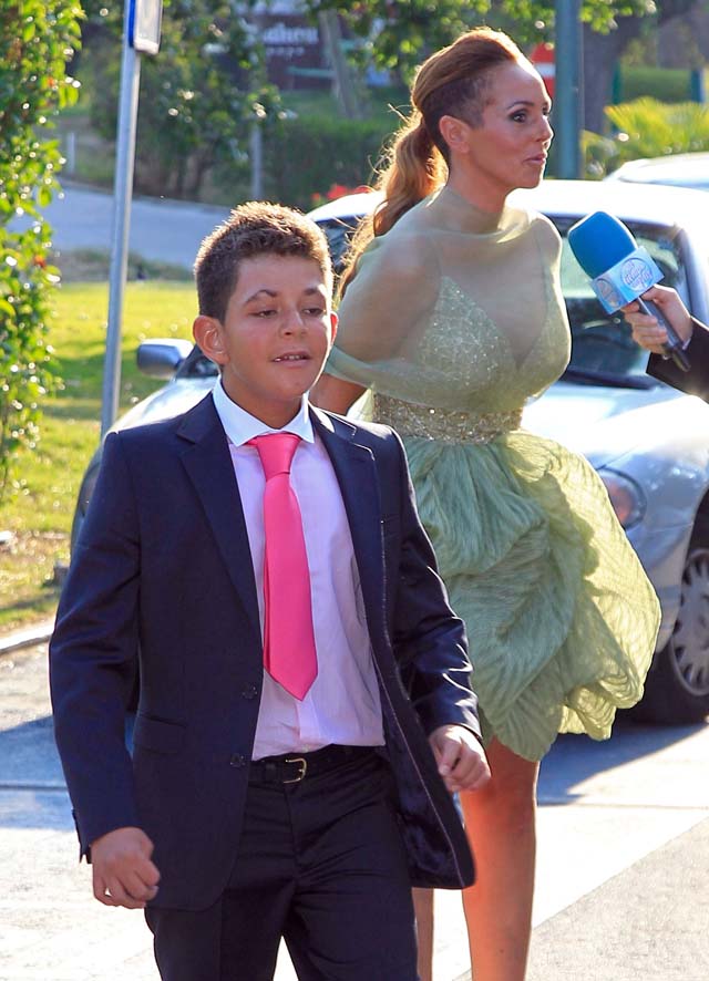La última imagen que hay de Rocío Carrasco con su hijo David es del día de la boda de Carmen Borrego, en julio de 2014 