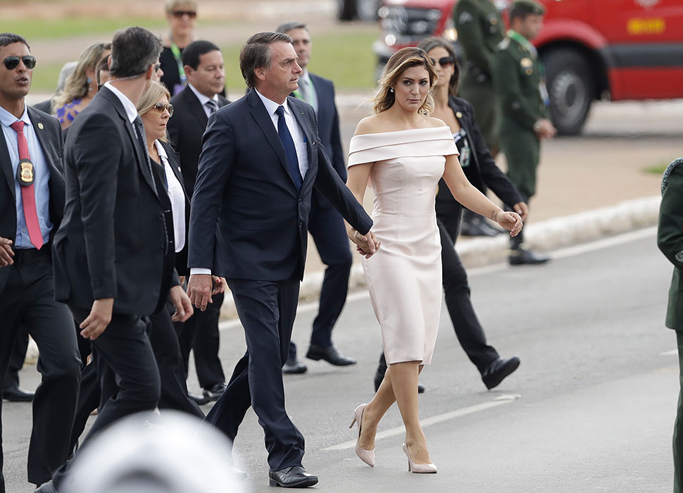 Brasil Aplaude El Look De Investidura De Michelle Bolsonaro Su Nueva